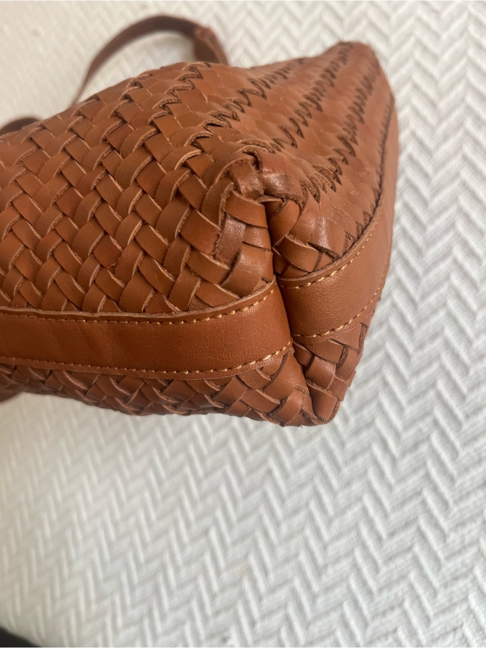 Madewell Small Transport Crossbody - Picture 6 of 16